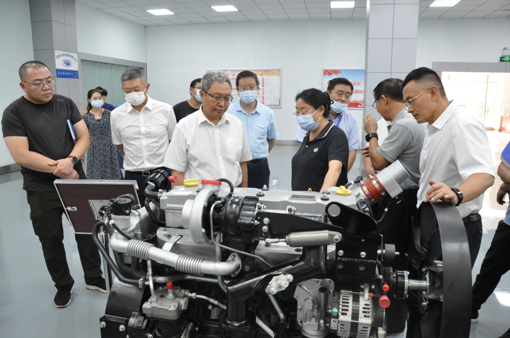 �����и߶�װ�����������칤ҵ����Ҫ�򵼵�JDB���Ӷ�����չ����